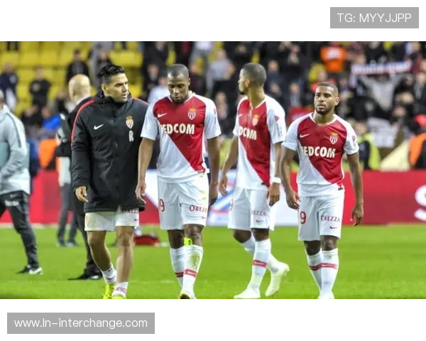 提升心理素质助力上海足球队在赛场上逆风翻盘的策略探讨